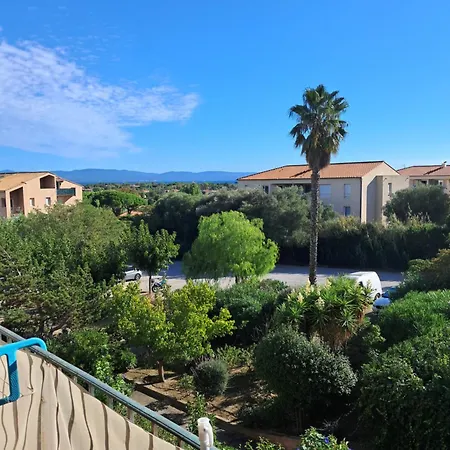 Presqu'ile De Giens, Apartment